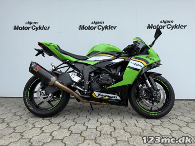 Kawasaki ZX6R