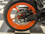2025 KTM 390 Duke