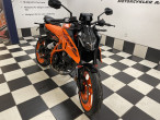 2025 KTM 390 Duke