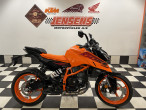 2025 KTM 390 Duke