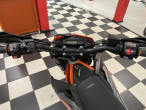 2025 KTM 690 SMC R