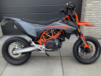 2025 KTM 690 SMC R