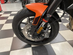 2025 KTM 890 Duke