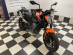 2025 KTM 890 Duke