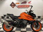 2025 KTM 990 Duke