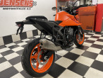 2025 KTM 990 Duke