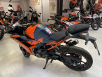 2025 KTM RC 390