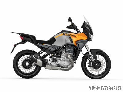 Moto Guzzi Stelvio