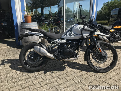 Royal Enfield Himalayan 450