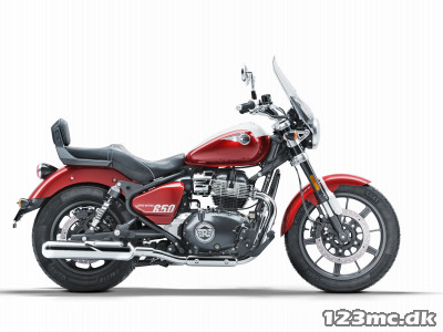 Royal Enfield Super Meteor 650 Celestial