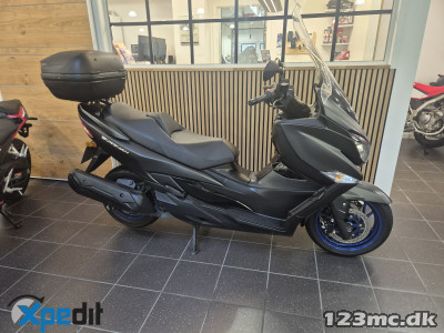 Suzuki AN 400 Burgman