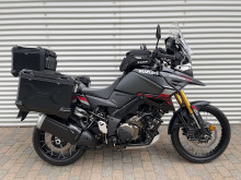 Suzuki DL 1050 XT V-Strom Suzuki Garanti til 10-/4-2030. HMC Motorcykler VI BYTTER GERNE. Suzuki DL 1050 XT V-Strom Suzuki Garanti til 10-/4-2030. HMC Motorcykler VI BYTTER GERNE.