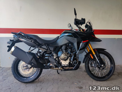Suzuki DL 800 DE V-Strom Tour