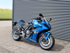 2025 Suzuki GSX-8R
