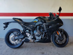 2025 Suzuki GSX-8R