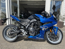 Suzuki GSX-8R