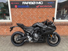 Suzuki GSX-8R Suzuki GSX-8R