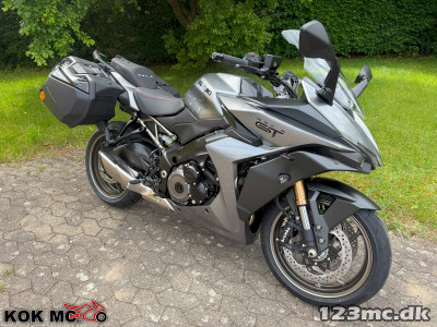 Suzuki GSXS 1000 GT