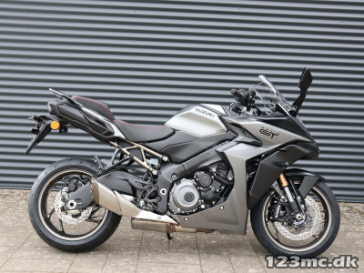 Suzuki GSXS 1000 GT
