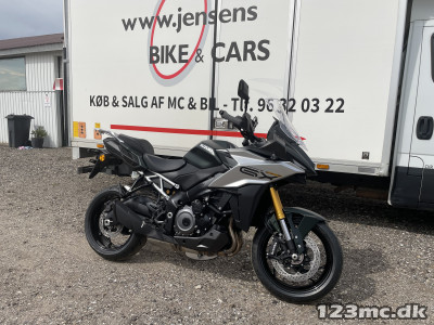 Suzuki GSXS 1000 GX
