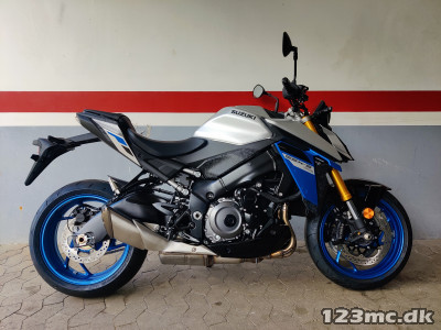 Suzuki GSXS 1000 Strees