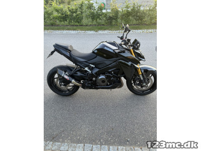 Suzuki GSXS 1000