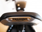 2025 Triumph Bonneville Bobber
