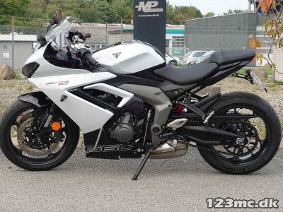 Triumph Daytona 660