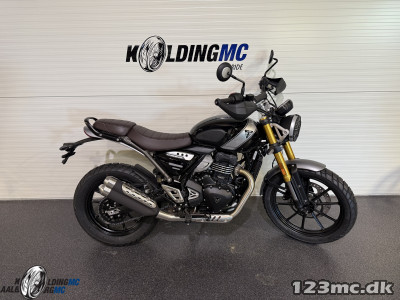 Triumph Scrambler 400 X PHANTOM BLACK / SILVER ICE