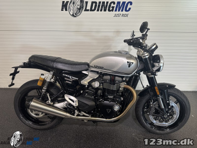 Triumph Speed Twin 1200