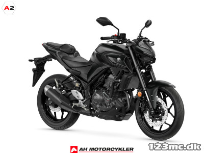 Yamaha MT-03 Midnight Black