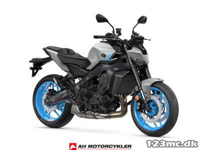 Yamaha MT-09 Ice Storm