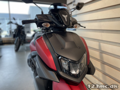 Yamaha RayZR