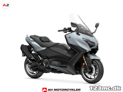 Yamaha T-Max 560 Tech Max Ceramic Grey