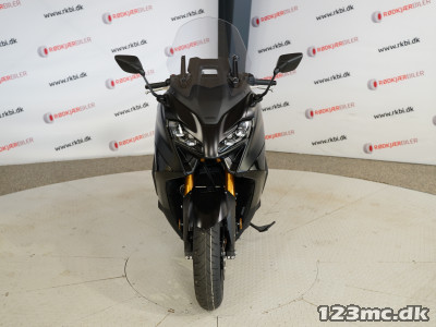 Yamaha T-Max 560 Tech Max