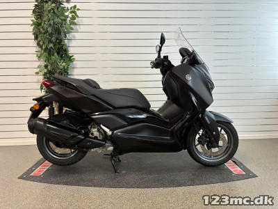 Yamaha X-Max 300 Tech Max ABS