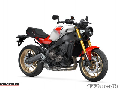 Yamaha XSR 900 Legend Red