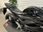 2025 Yamaha YZF R3 2025 Yamaha YZF R3