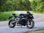 2025 Yamaha YZF R9