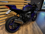 2025 Yamaha YZF R9