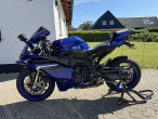 2025 Yamaha YZF R9