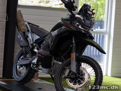 CFMOTO 1000 MT-X