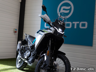 CFMOTO 450 MT