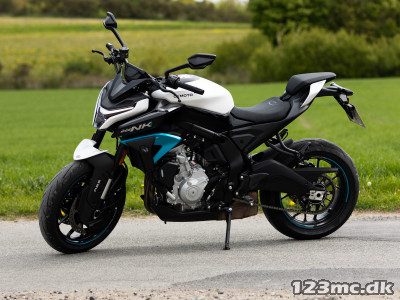 CFMOTO 675 NK Street