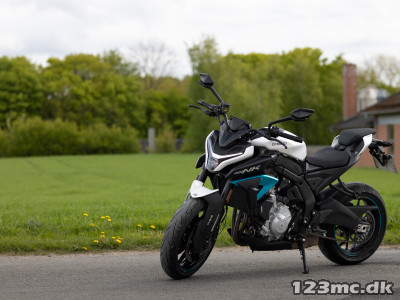 CFMOTO 675 NK Street