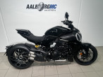2026 Ducati Diavel V4