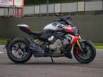 2026 Ducati Diavel V4