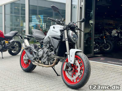 Ducati Monster