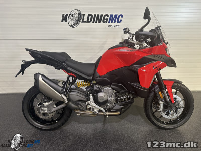 Ducati Multistrada V2 Red