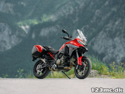 Ducati Multistrada V4 S Radar